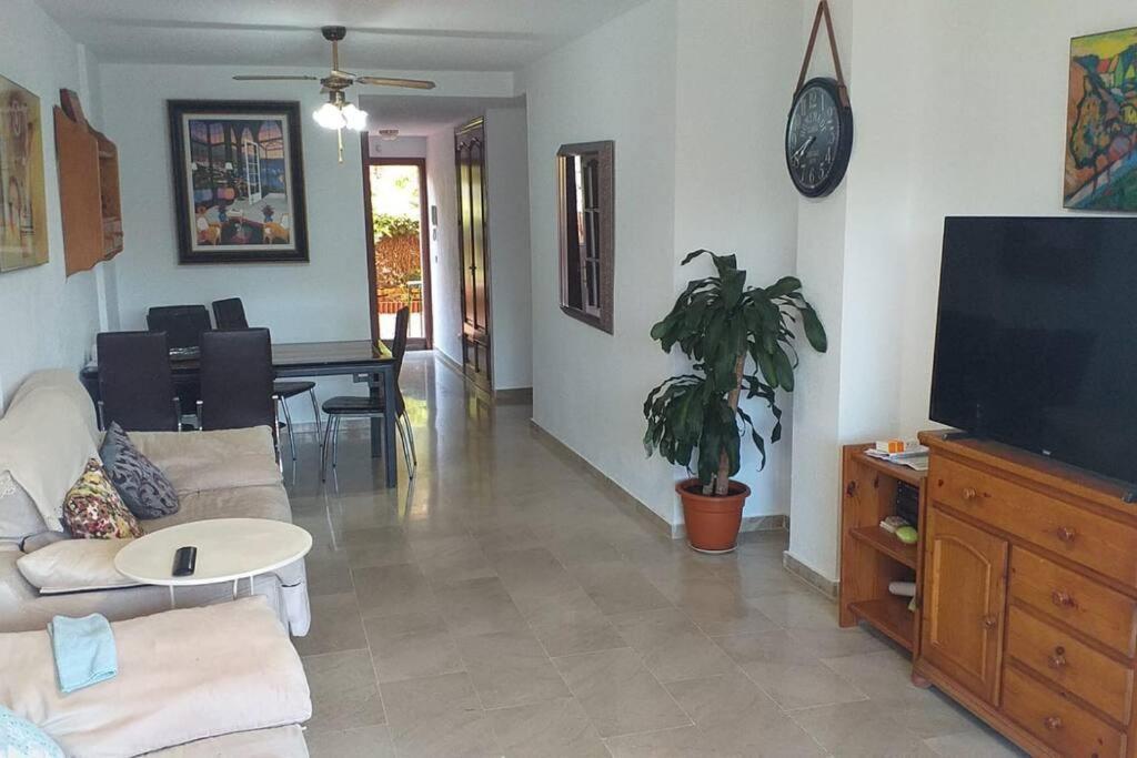 Planta Baja Cerca De La Playa Costa Appartement *