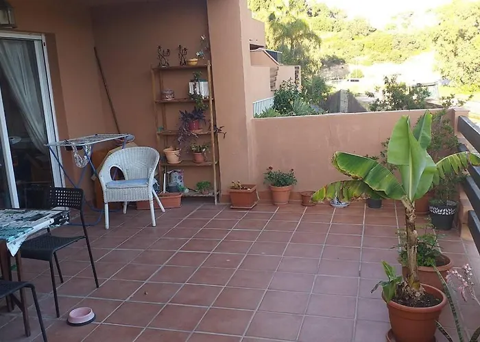 Planta Baja Cerca De La Playa Casares Costa